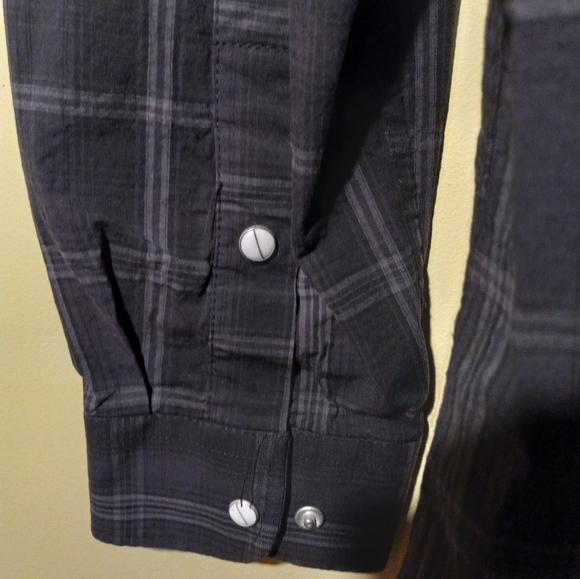 Men's Rafter C Button Up Western Shirt. - Picture 5 of 5